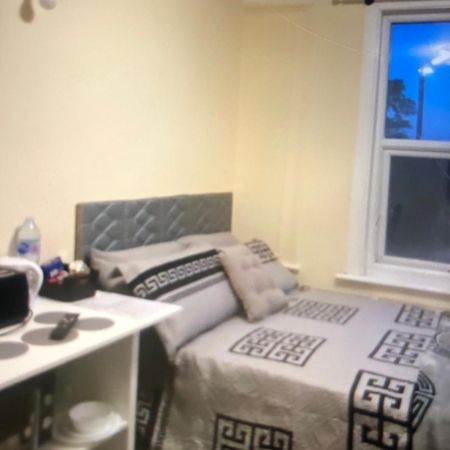 Jerome 1 Apartment ลอนดอน ภายนอก รูปภาพ